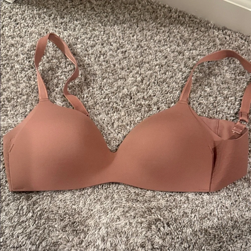 Knix Wireless Bra - Picture 1 of 7